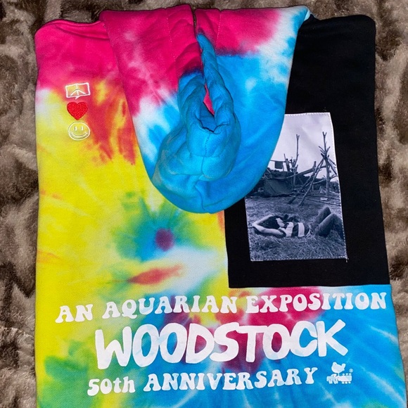 Men’s NICE KICKS X WOODSTOCK ENCORE NICE HOODIE 😍 - Picture 4 of 7